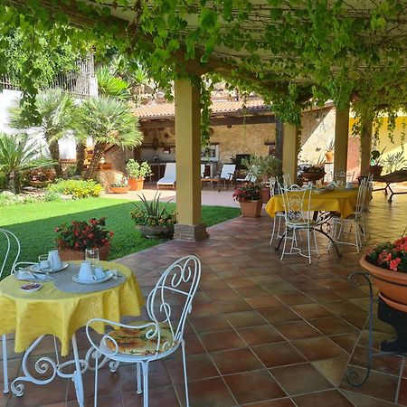 Villa Olga B&B Formia Exterior foto