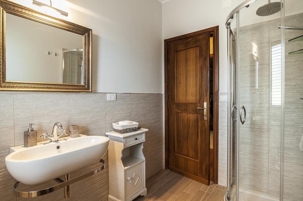 Villa Olga B&B Formia Exterior foto